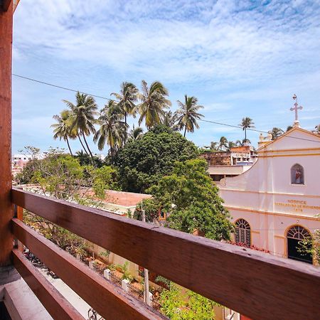 Manora Residency Hotel Puducherry Buitenkant foto