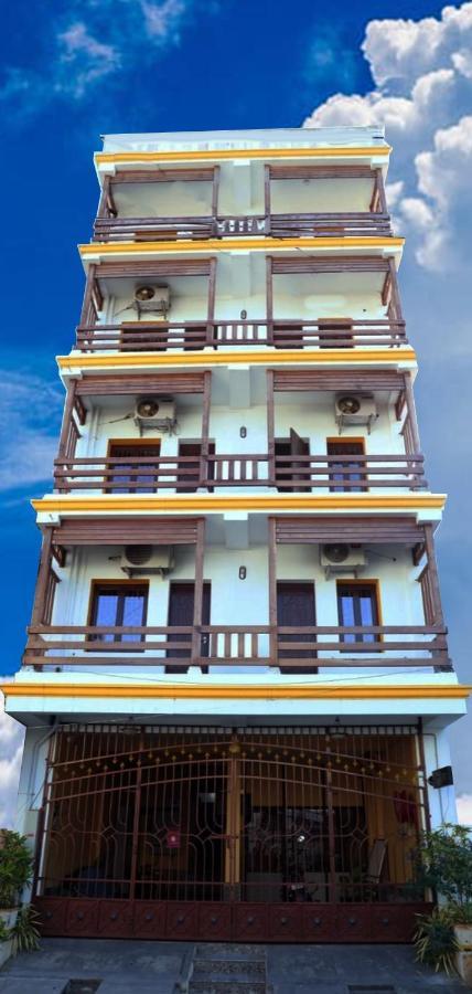 Manora Residency Hotel Puducherry Buitenkant foto