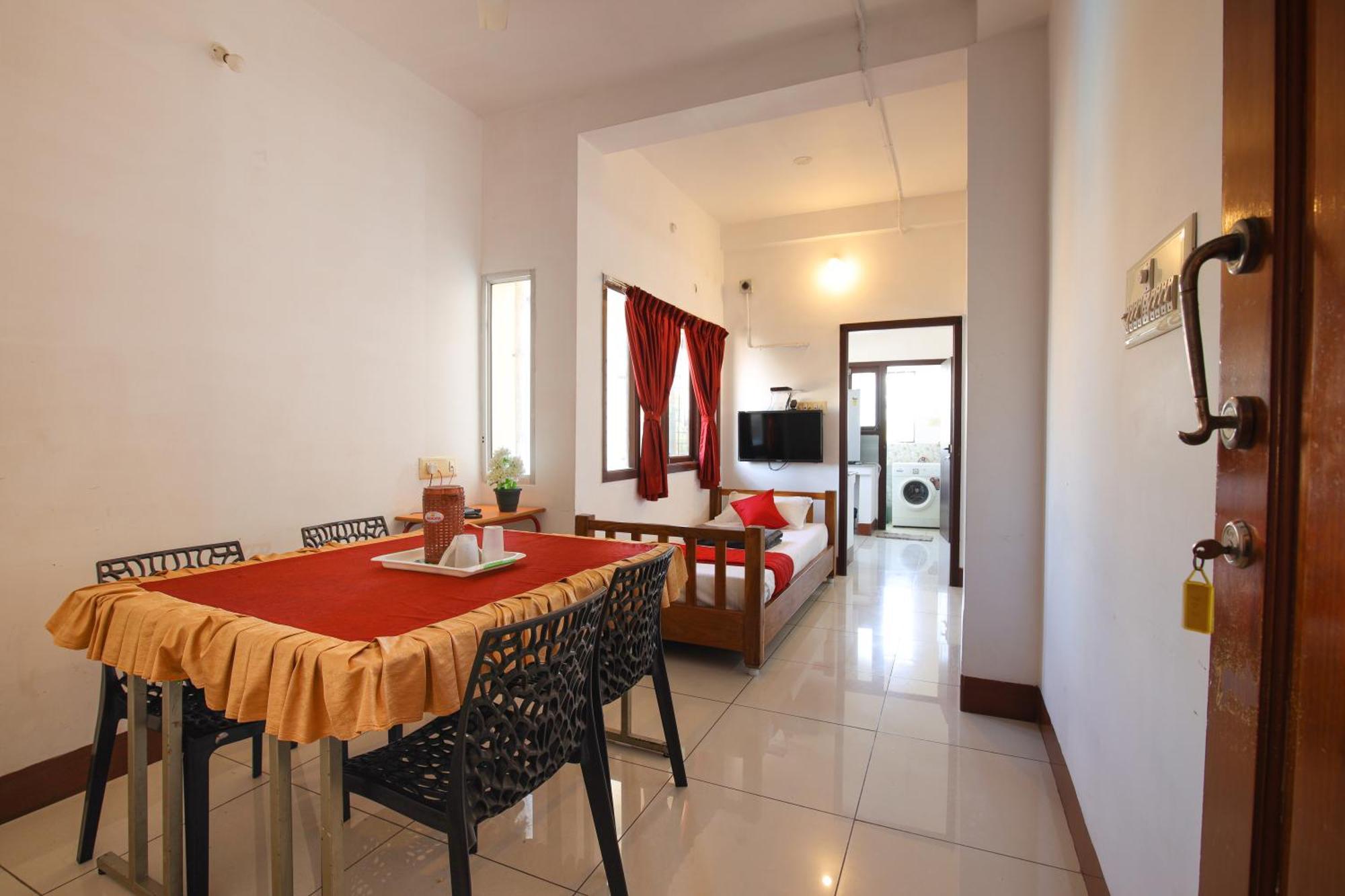 Manora Residency Hotel Puducherry Buitenkant foto