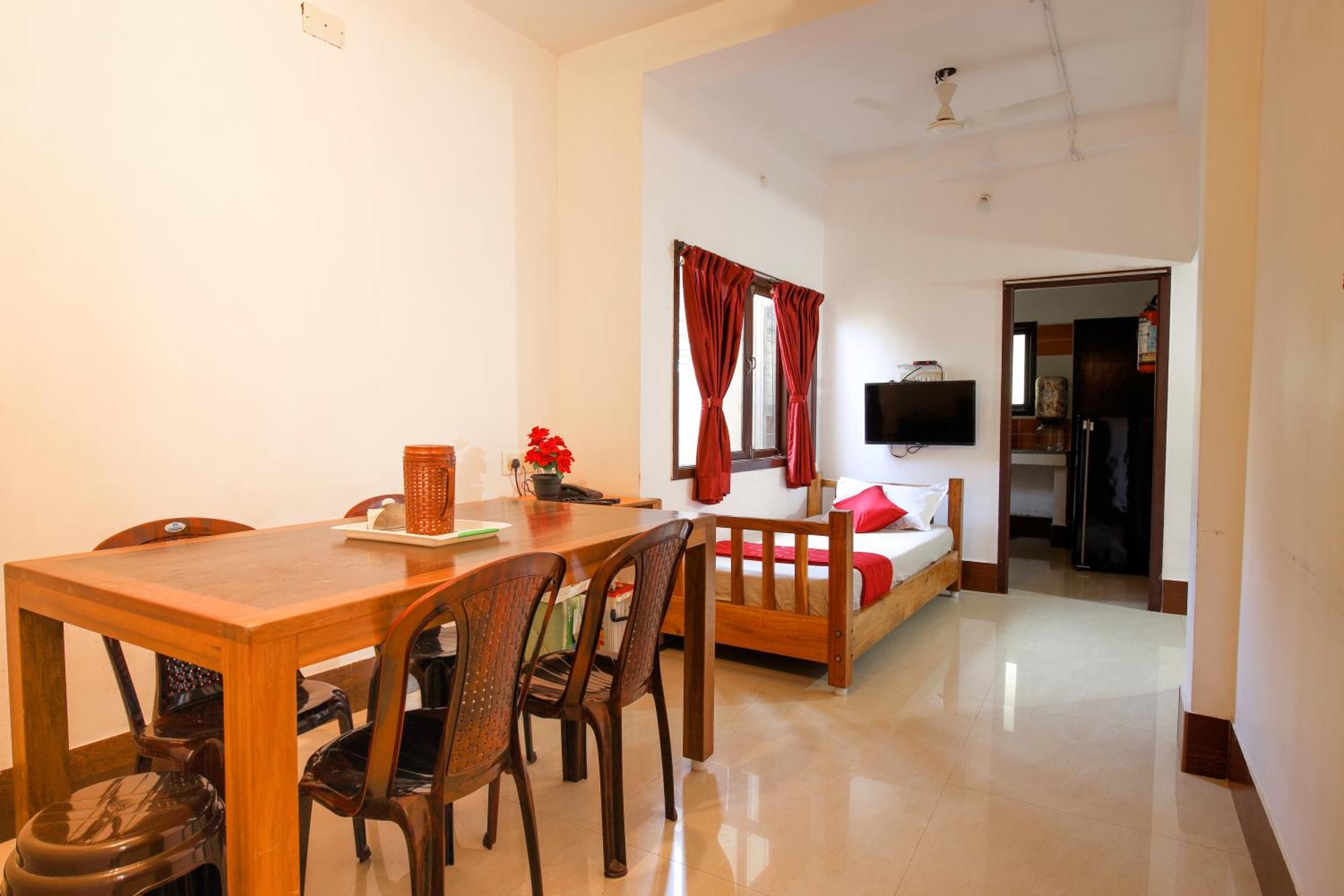 Manora Residency Hotel Puducherry Buitenkant foto